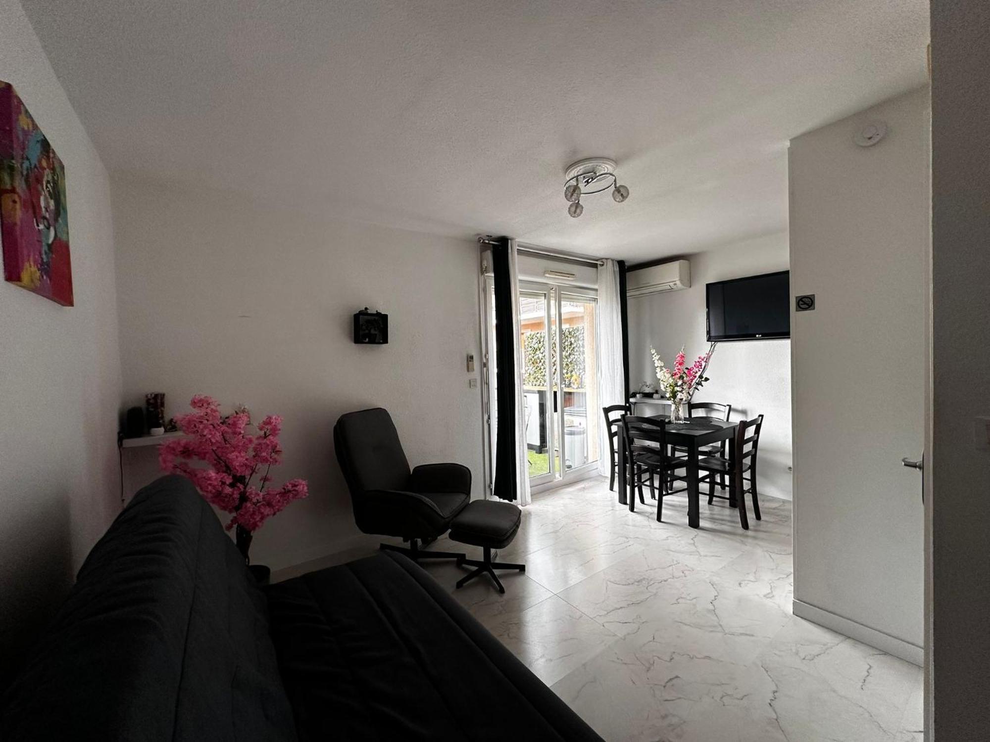 Ararat Apartment Lourdes Exterior photo